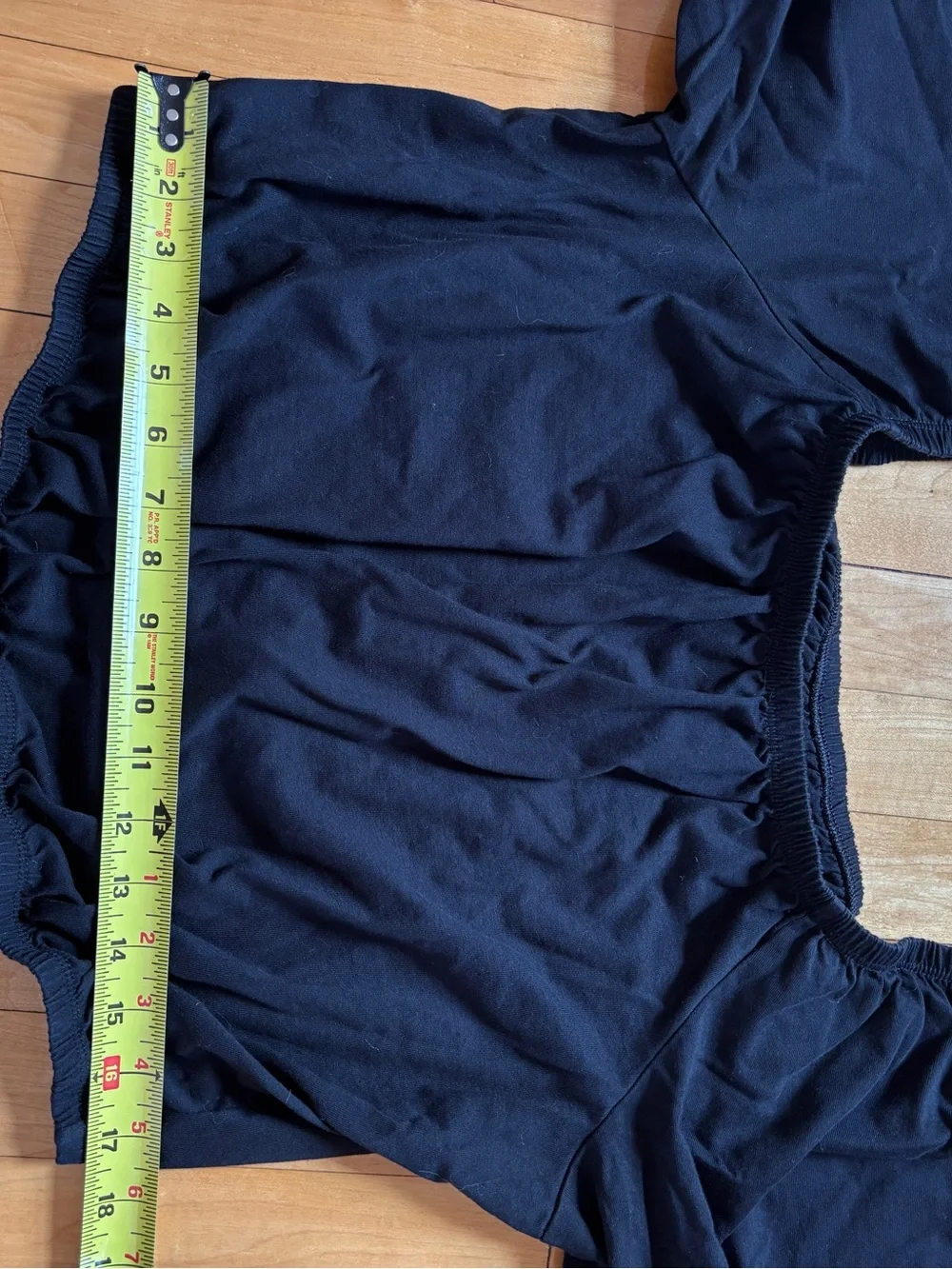 Old Navy black off